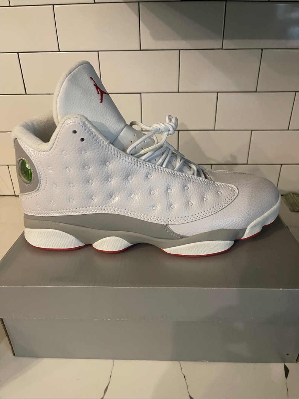 Mens Retro 13 Wolf Grey Size 12 women 10.5 Men.